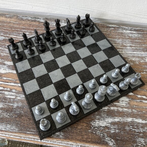 Black Glitter and Metallic Gray Silver Chess Board Game with Velvet Bag 32 piece - Picture 1 of 9